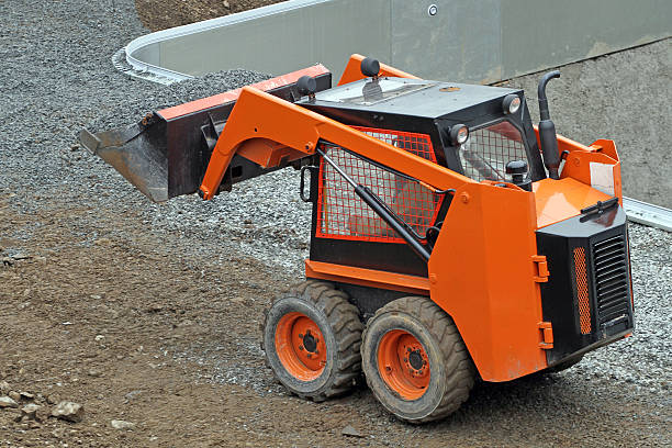 Mini Front End Load Rental 140+ Small Front End Loader Stock Photos, Pictures & Royalty-Free ...
