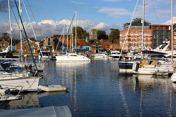 netuno quay, ipswich - river orwell imagens e fotografias de stock