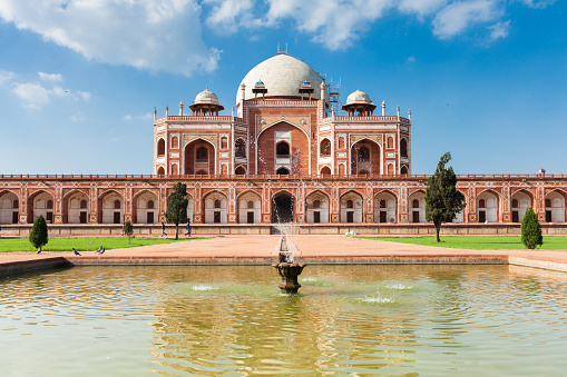 Daytime view of Humayun’s Tomb, fine example of Great Mughal architecture, UNESCO World Heritage, Delhi, India.