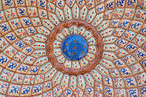 istock Persian architecture and decoration art, Iran 532852302