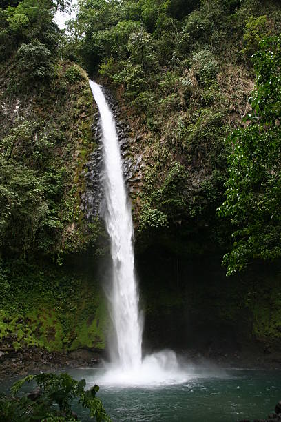 istock La Fortuna Waterfall, Costa Rica 532915793