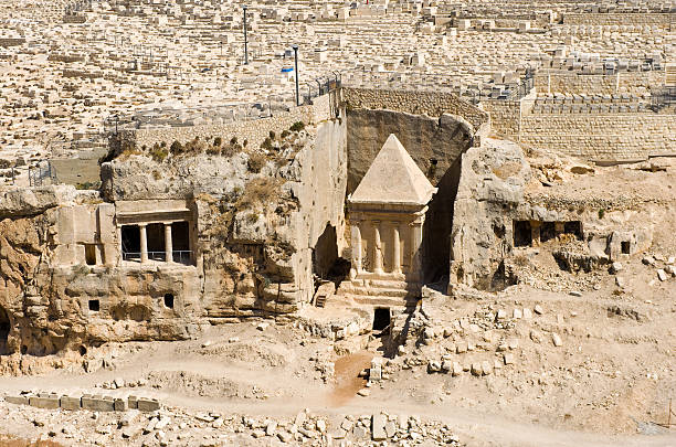 istock Tomb of the  Zechariah 532984799