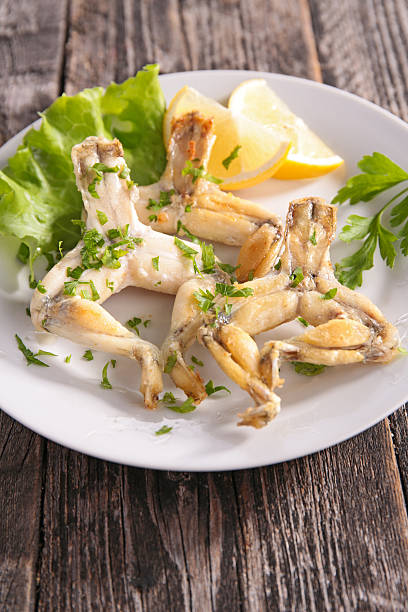 istock fried frog leg with parsley 533005037