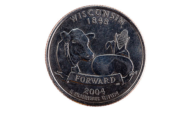 istock Tail Side Of Wisconsin Quarter Closeup Coin 533035623