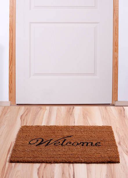 istock Door with welcome mat 533051722