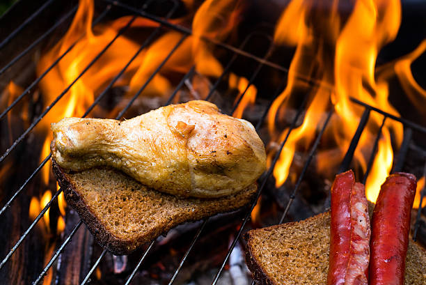 istock grilled chicken and sausage 533051932