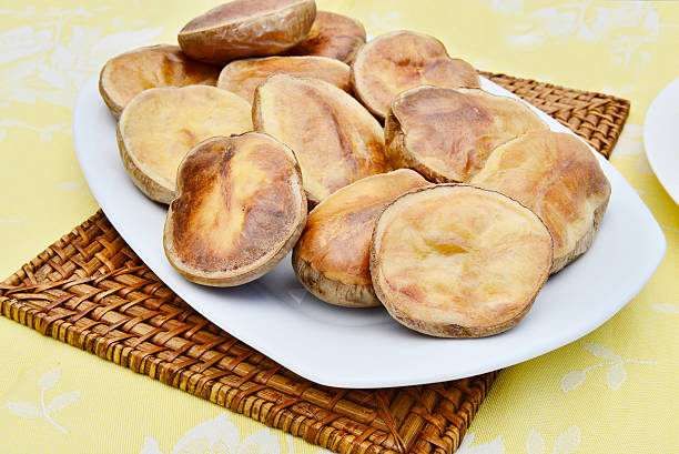 istock Old style baked potato 533055658