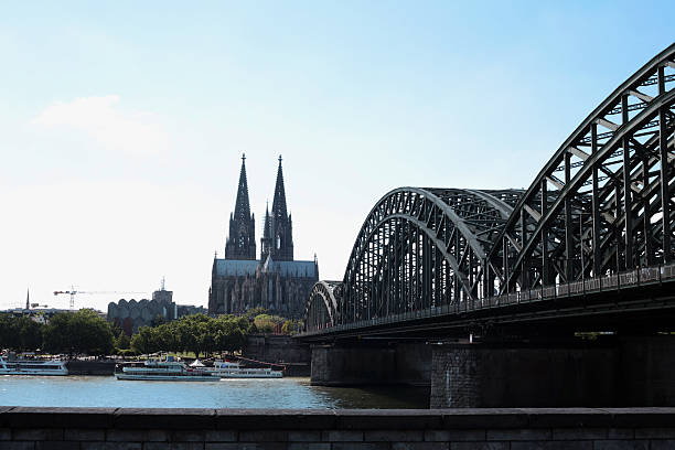 istock Hohenzollern Bridge in Cologne 533070349