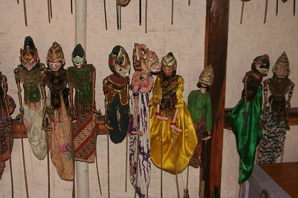 istock Indonesia dolls for theatre 533096319