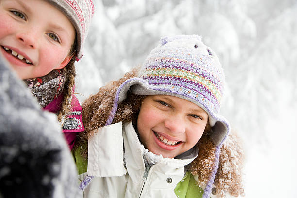 istock Girls in the snow 533192815