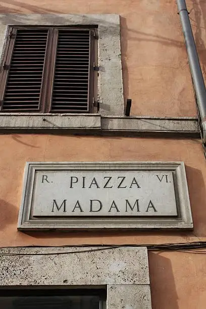 Photo of Piazza Madama street plate