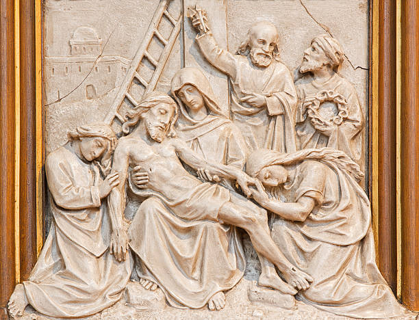 istock Vienna - Jesus is taken down from the cross relief 533225727