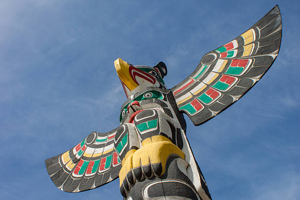 istock Bright Colorful Totem Pole Spreading Wings Against Sky 533234418