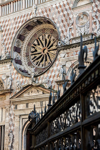 istock Basilica Santa Maria Maggiore - Bergamo 533241465