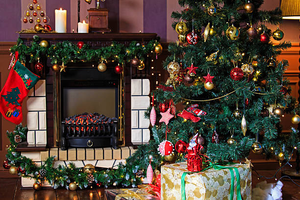 istock Christmas living room 533259655