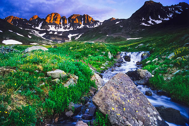 istock rocky mountain landscape 533273027