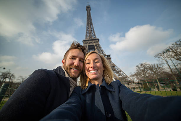 istock Happy couple in Paris taking selfie-Eiffel tower 533277235