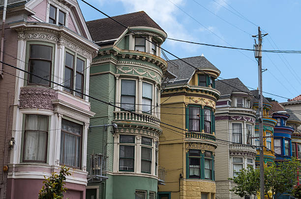 istock San Francisco - Colourfull Houses 533314559