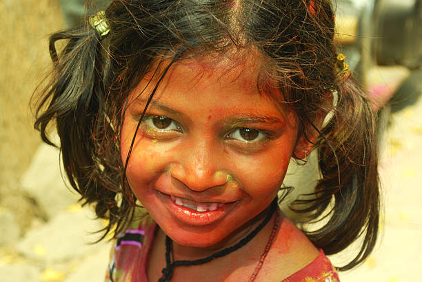 istock Smiling Girl 533334999