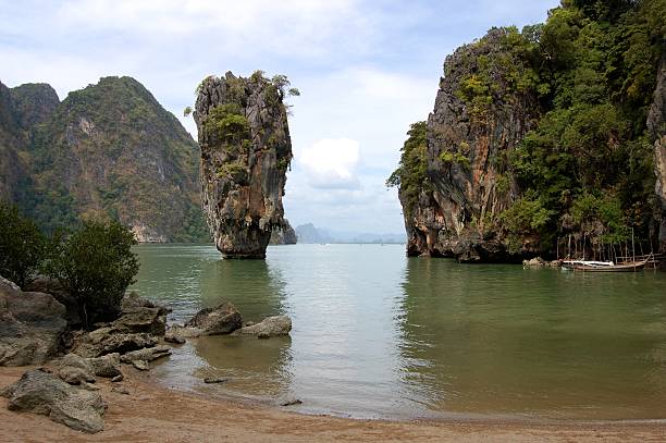 istock James Bond island in Phang-Nga bay, Thailand 533339892
