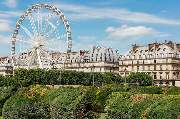 istock Ferris wheel on the Place de la Concorde in Paris 533341646
