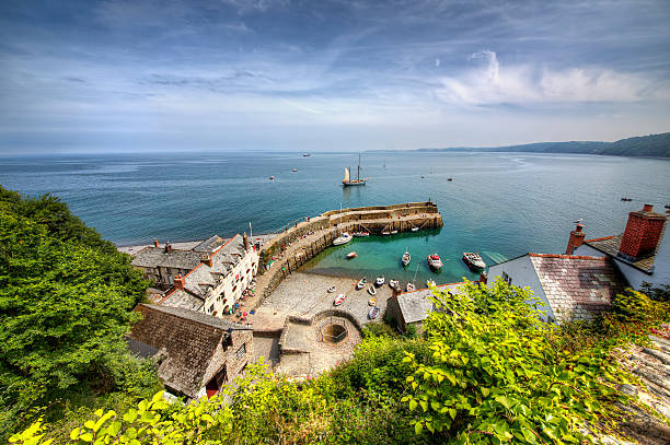 clovelly - horizon over water england uk summer imagens e fotografias de stock