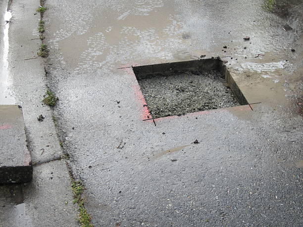 istock Cut out road concrete block 533345743