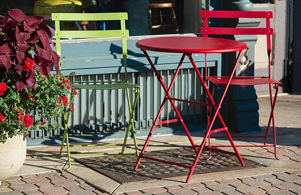 istock Cozy Sidewalk Cafe, Fort Collins, Colorado 533346757