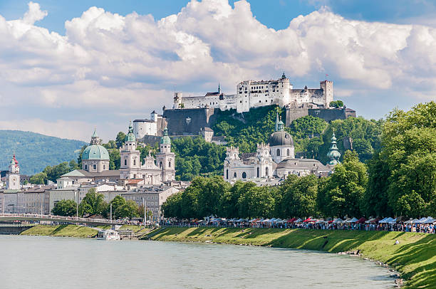 istock Salzach river on its way through Salzburg, Austria 533346883