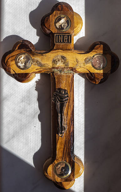 istock Jesus on the cross. 533350842