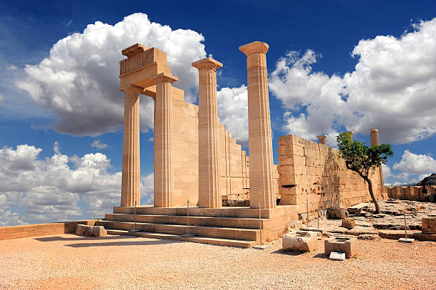 istock Ruins of ancient temple 533395781