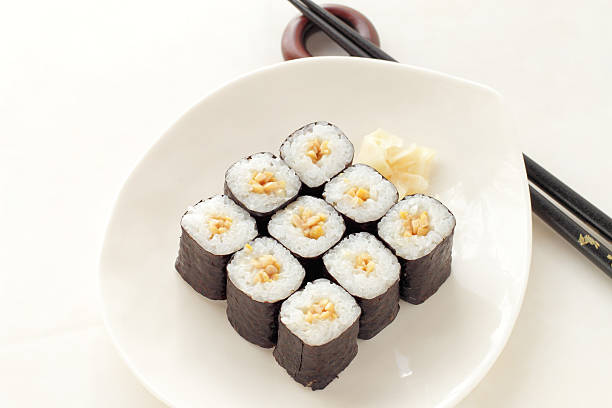 istock Japanese fermented soybean Sushi 533397819