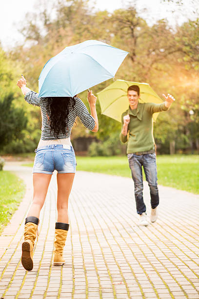 istock Meeting In The Rain 533422139