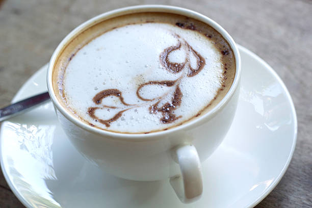 istock Espresso coffee hot in white glass. 533425327