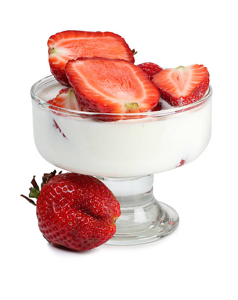 istock Strawberries in milk 533442367