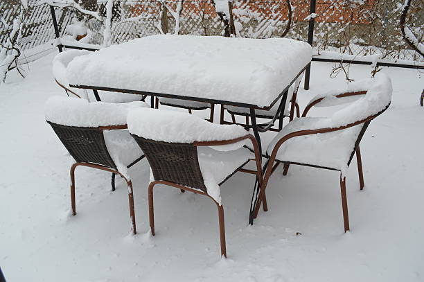 istock Garden furniture 533442625