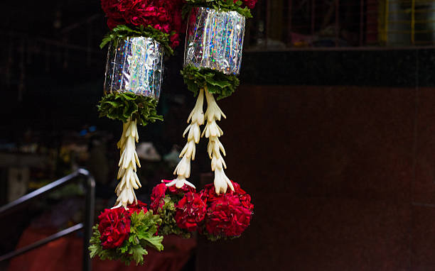 ponta de garland - india bangalore flower business imagens e fotografias de stock