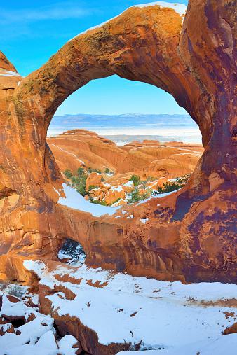 Double-O-Arch in Devil's Garden in Arches National Park, Utah in winter