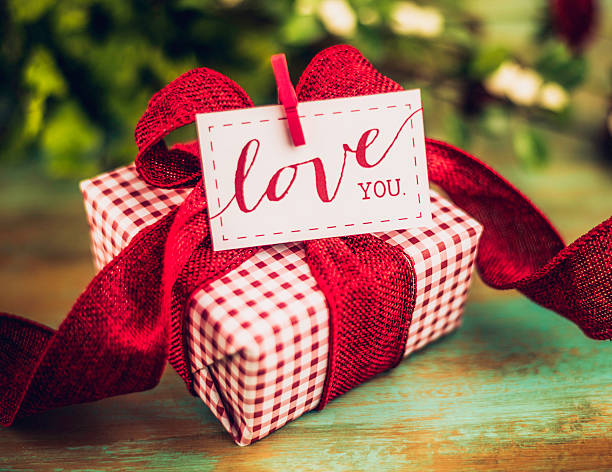 istock Valentine's Day gift with Love You message 533535297