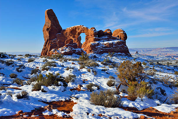 istock Turret Arch seen through North Window Arch 533535341