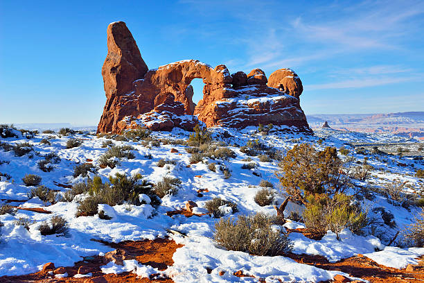 istock Turret Arch seen through North Window Arch 533535373