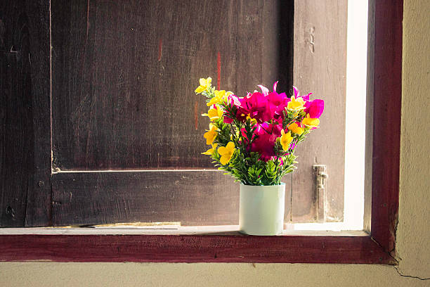 istock Yellow flowers background home. 533551851