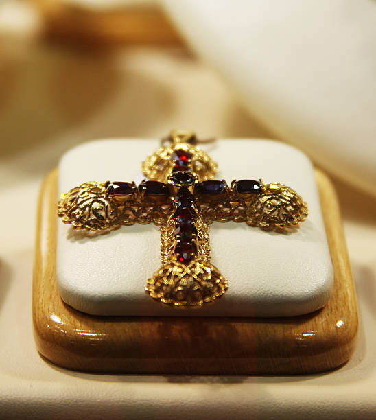 istock jewelry in store window 533555815