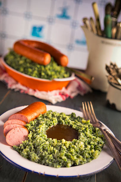 istock Dutch food: kale with smoked sausage or 'Boerenkool met worst' 533555827