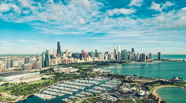 istock Chicago Downtown Skyline aerial view 533558146