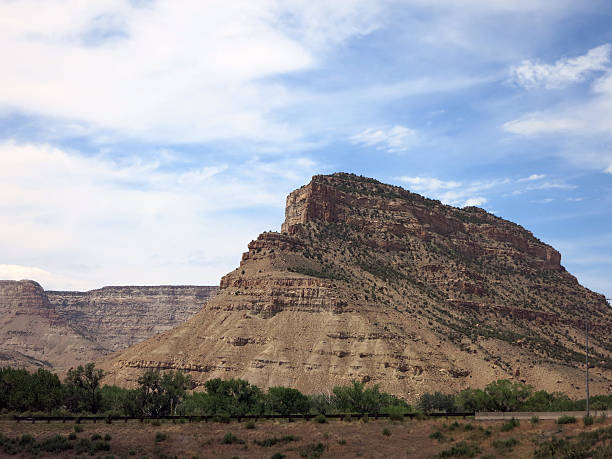 istock Colorado Rock Plateu and dramatic sky 533558816