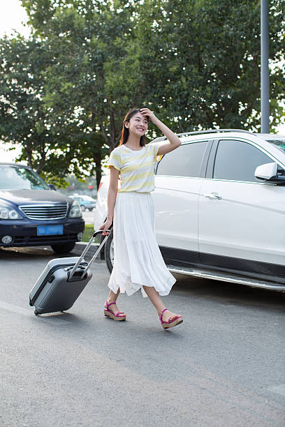 istock girl ready to travel 533560020