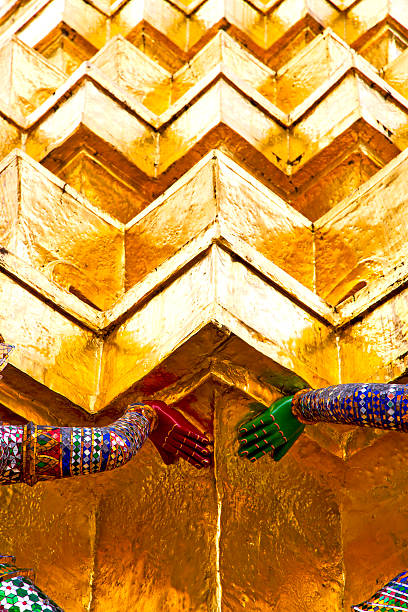 istock pavement gold    temple   in   bangkok hands 533575997