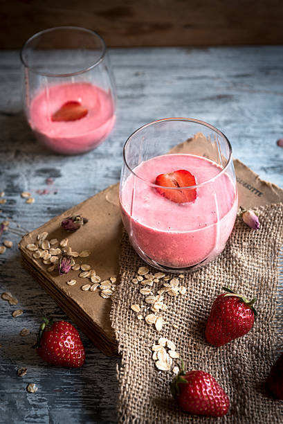 istock Smoothie in the glasses 533581070