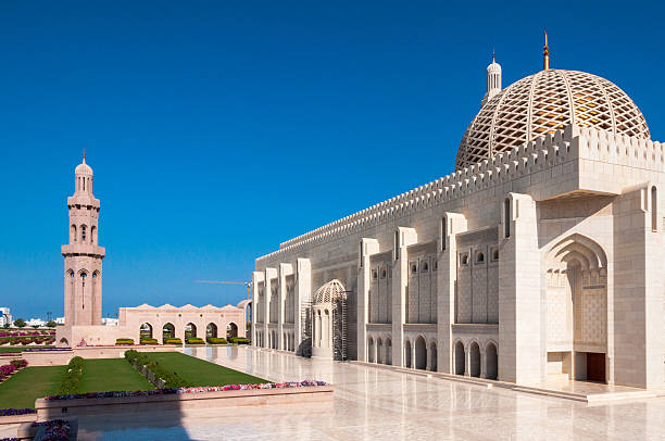 istock Sultan Qaboos Grand Mosque, Muscat, Oman 533626953
